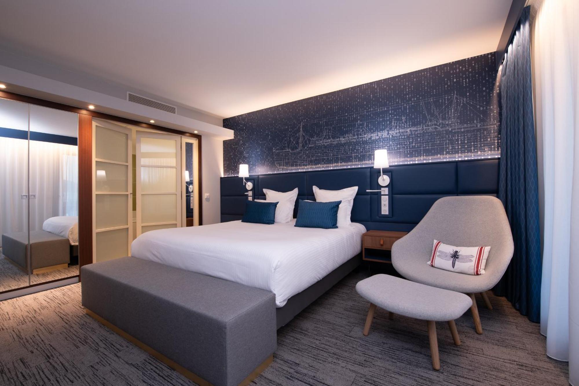 Mercure Toulon 4*